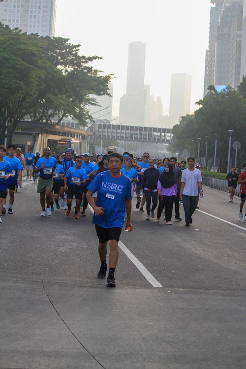 Race photo from NU SKIN RUNNING CLUB