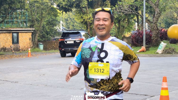 Race photo from Taman Budaya x BOGORUN 2025