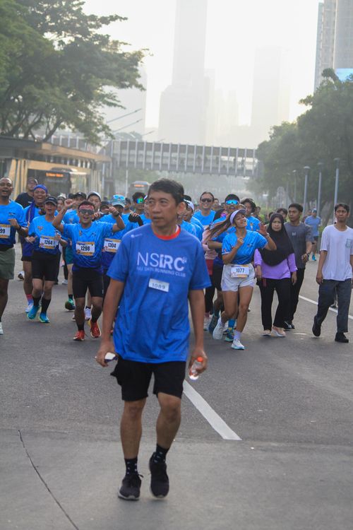 Race photo from NU SKIN RUNNING CLUB
