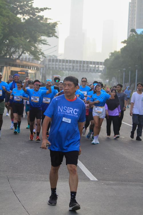 Race photo from NU SKIN RUNNING CLUB