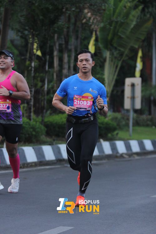 Race photo from Isoplus Run 2024 Surabaya
