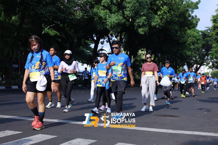 Race photo from SURABAYA ISOPLUS MARATHON 2025