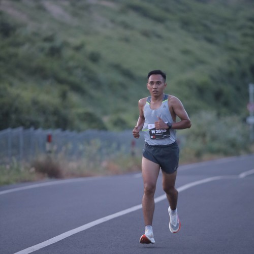 Race photo from KEDIRI HALF MARATHON 2026