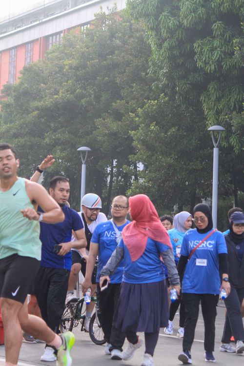 Race photo from NU SKIN RUNNING CLUB