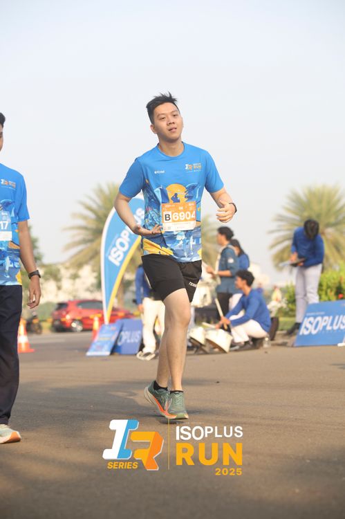 Race photo from ISOPLUS RUN 2025 - JAKARTA