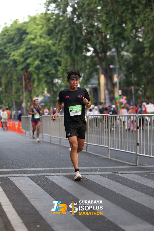 Race photo from SURABAYA ISOPLUS MARATHON 2025