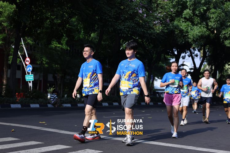 Race photo from SURABAYA ISOPLUS MARATHON 2025