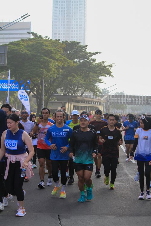 Race photo from NU SKIN RUNNING CLUB