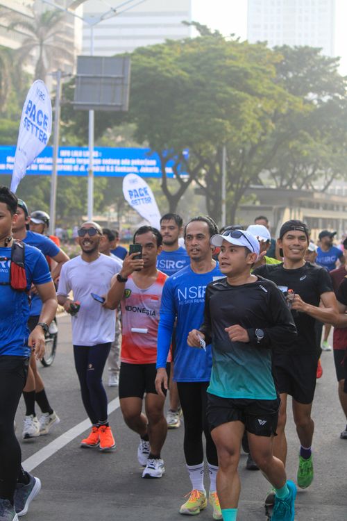 Race photo from NU SKIN RUNNING CLUB
