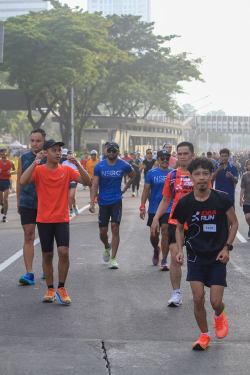 Race photo from NU SKIN RUNNING CLUB