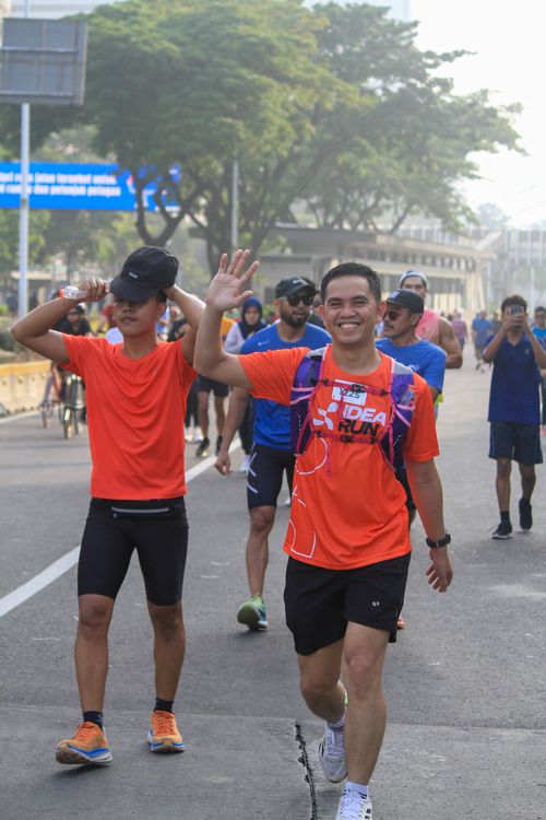 Race photo from NU SKIN RUNNING CLUB
