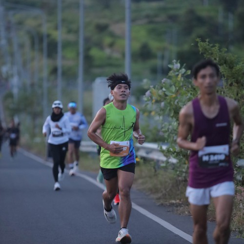 Race photo from KEDIRI HALF MARATHON 2026