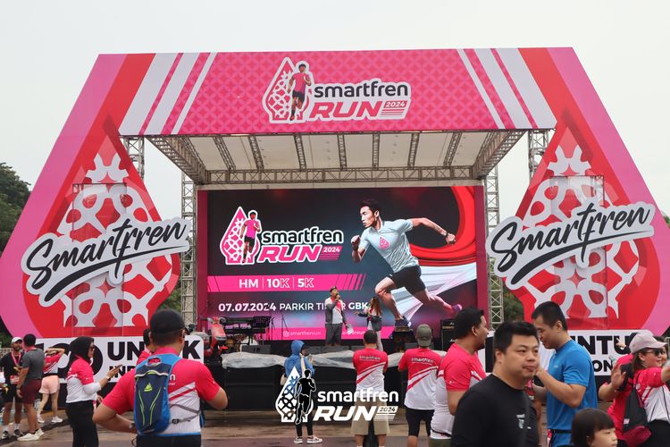 Race photo from Smartfren Run 2024