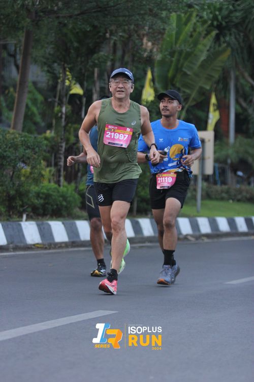 Race photo from Isoplus Run 2024 Surabaya