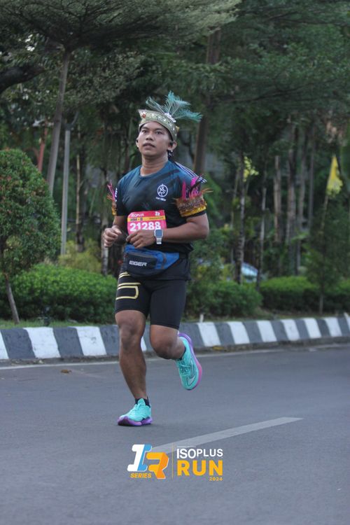Race photo from Isoplus Run 2024 Surabaya