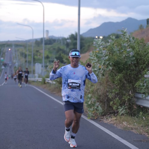 Race photo from KEDIRI HALF MARATHON 2026