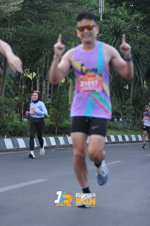 Race photo from Isoplus Run 2024 Surabaya