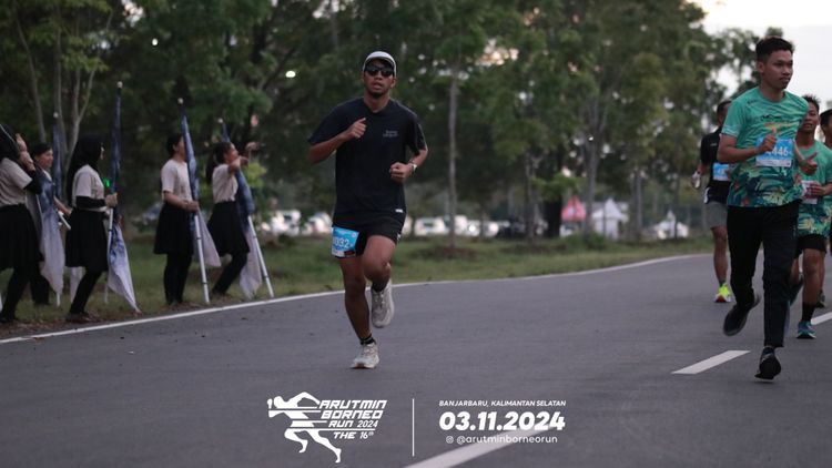 Race photo from Arutmin Borneo Run 2024