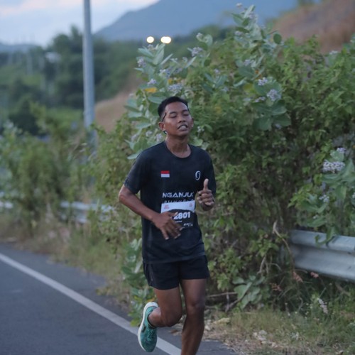 Race photo from KEDIRI HALF MARATHON 2026