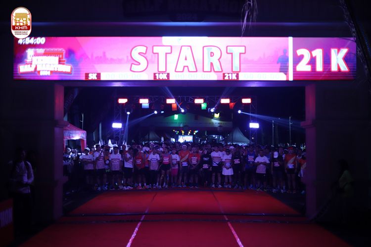 Race photo from Kediri Half Marathon 2024
