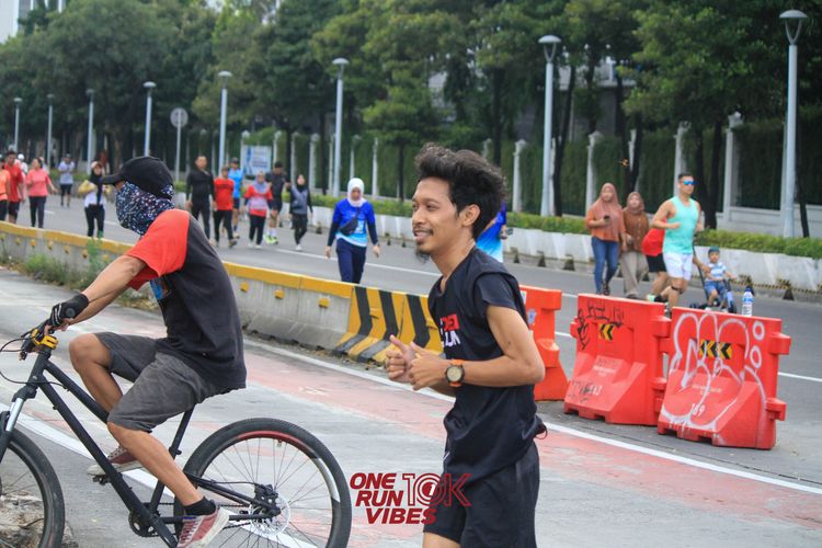 Race photo from ONE RUN 10K VIBES JAKARTA