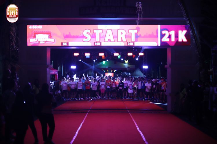 Race photo from Kediri Half Marathon 2024