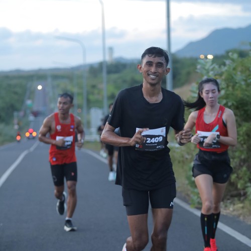 Race photo from KEDIRI HALF MARATHON 2026