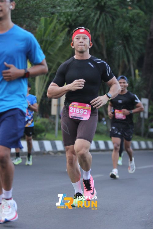 Race photo from Isoplus Run 2024 Surabaya