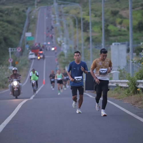 Race photo from KEDIRI HALF MARATHON 2026