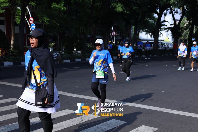 Race photo from SURABAYA ISOPLUS MARATHON 2025