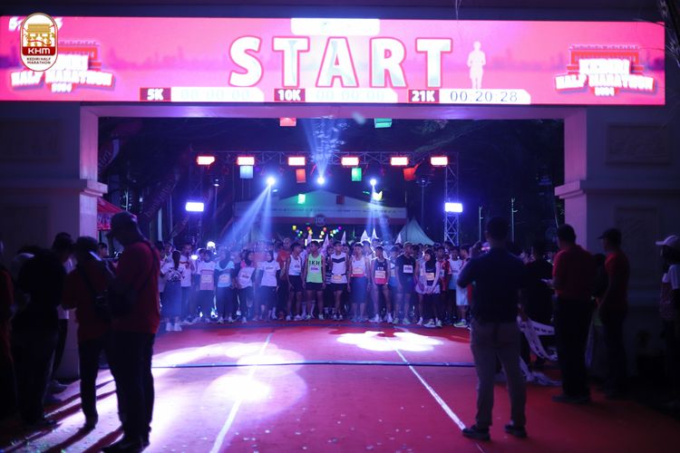 Race photo from Kediri Half Marathon 2024