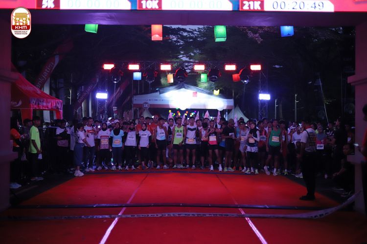 Race photo from Kediri Half Marathon 2024