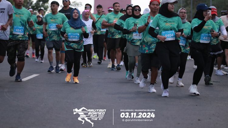 Race photo from Arutmin Borneo Run 2024
