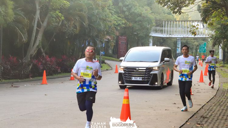 Race photo from Taman Budaya x BOGORUN 2025