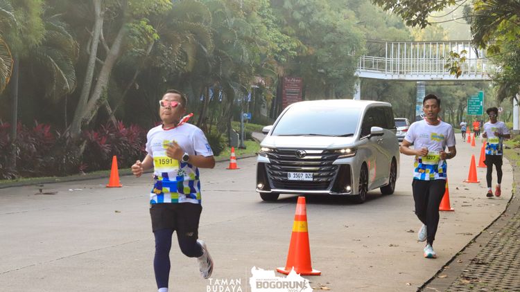 Race photo from Taman Budaya x BOGORUN 2025