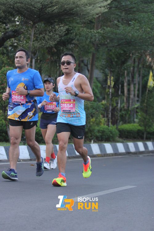 Race photo from Isoplus Run 2024 Surabaya