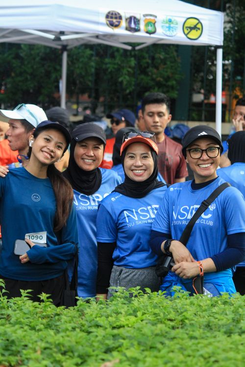 Race photo from NU SKIN RUNNING CLUB