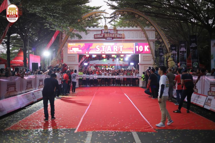 Race photo from Kediri Half Marathon 2024