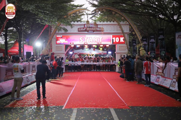Race photo from Kediri Half Marathon 2024