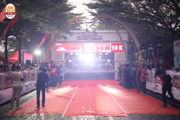 Race photo from Kediri Half Marathon 2024