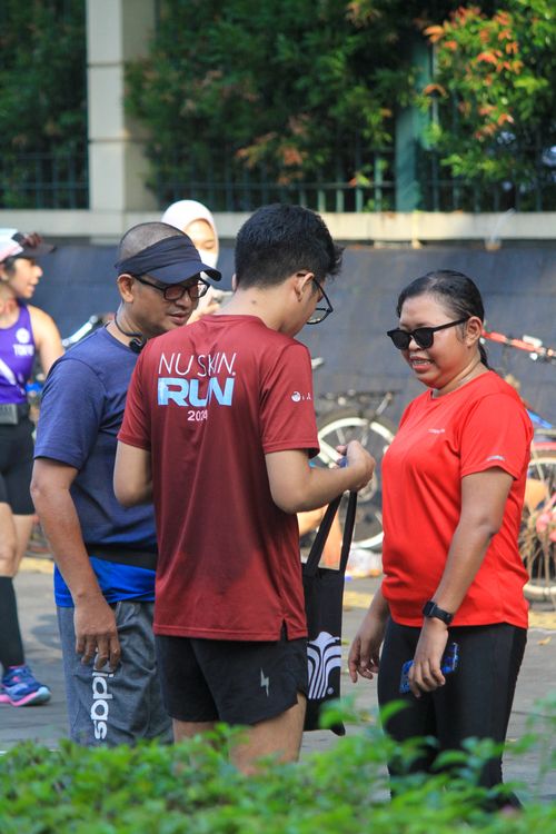 Race photo from NU SKIN RUNNING CLUB