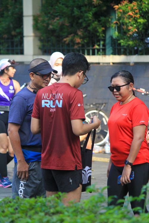 Race photo from NU SKIN RUNNING CLUB
