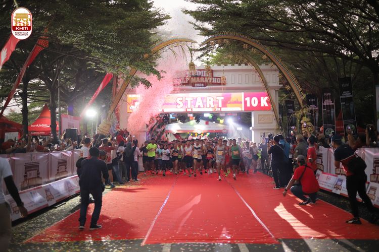Race photo from Kediri Half Marathon 2024
