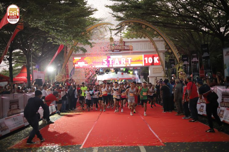 Race photo from Kediri Half Marathon 2024