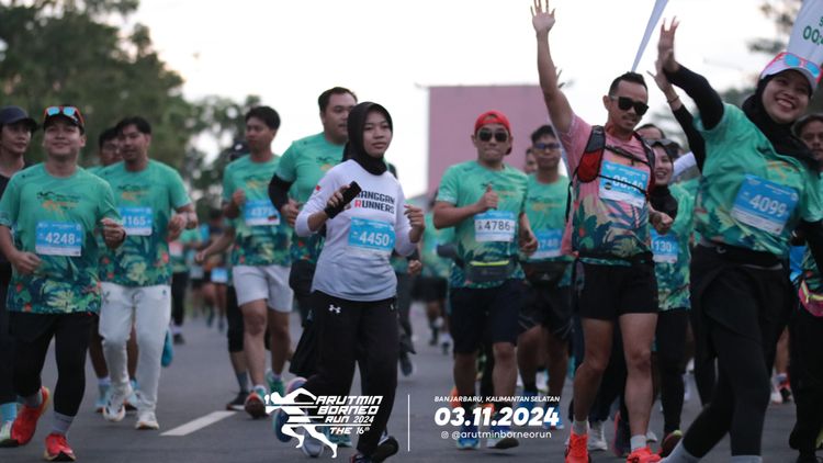 Race photo from Arutmin Borneo Run 2024