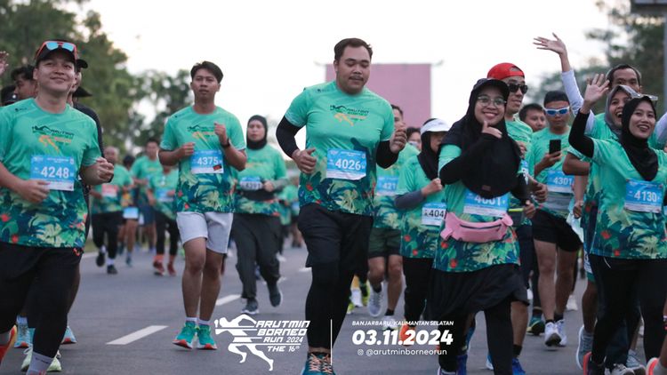 Race photo from Arutmin Borneo Run 2024