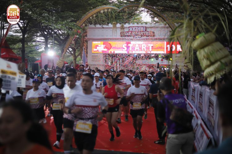 Race photo from Kediri Half Marathon 2024