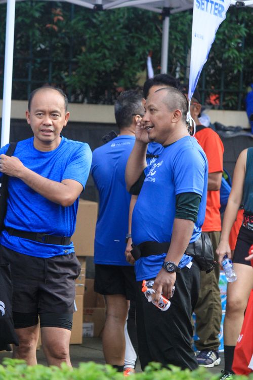 Race photo from NU SKIN RUNNING CLUB