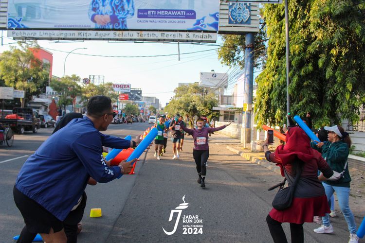 Race photo from Jabar Run 10K 2024