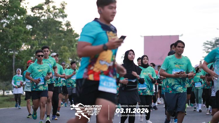 Race photo from Arutmin Borneo Run 2024